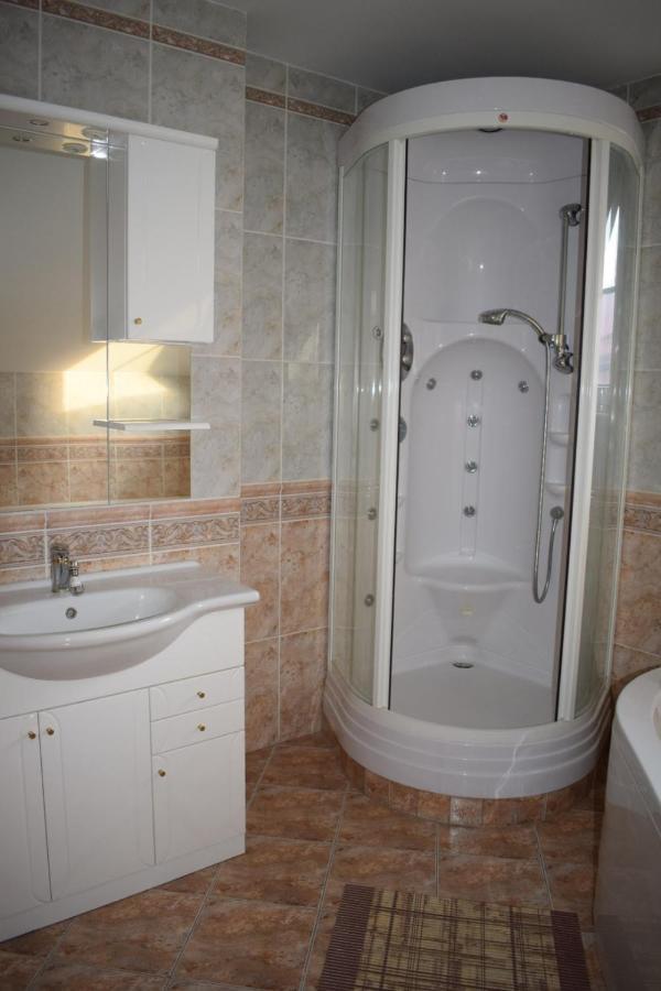 Comenius Apartments - Apartmany Na Rohu Svidnik Εξωτερικό φωτογραφία