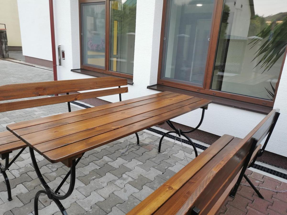 Comenius Apartments - Apartmany Na Rohu Svidnik Εξωτερικό φωτογραφία