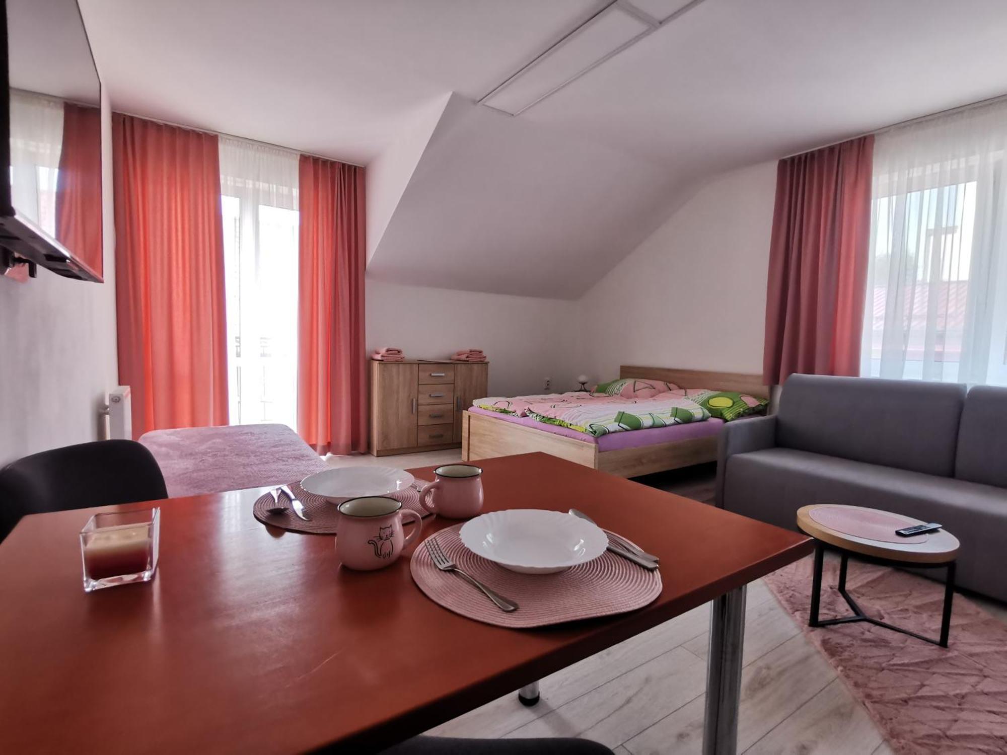 Comenius Apartments - Apartmany Na Rohu Svidnik Εξωτερικό φωτογραφία